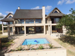 Zebula 5 Bedroom, sleeps12 IZN1